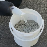 Epoxidharzmörtel 2K Reparaturmörtel für Beton, Estrich & Boden - Reparatur & Ausbesserung 5 kg ca. RAL 7032 Sandgrau | DIPOXY